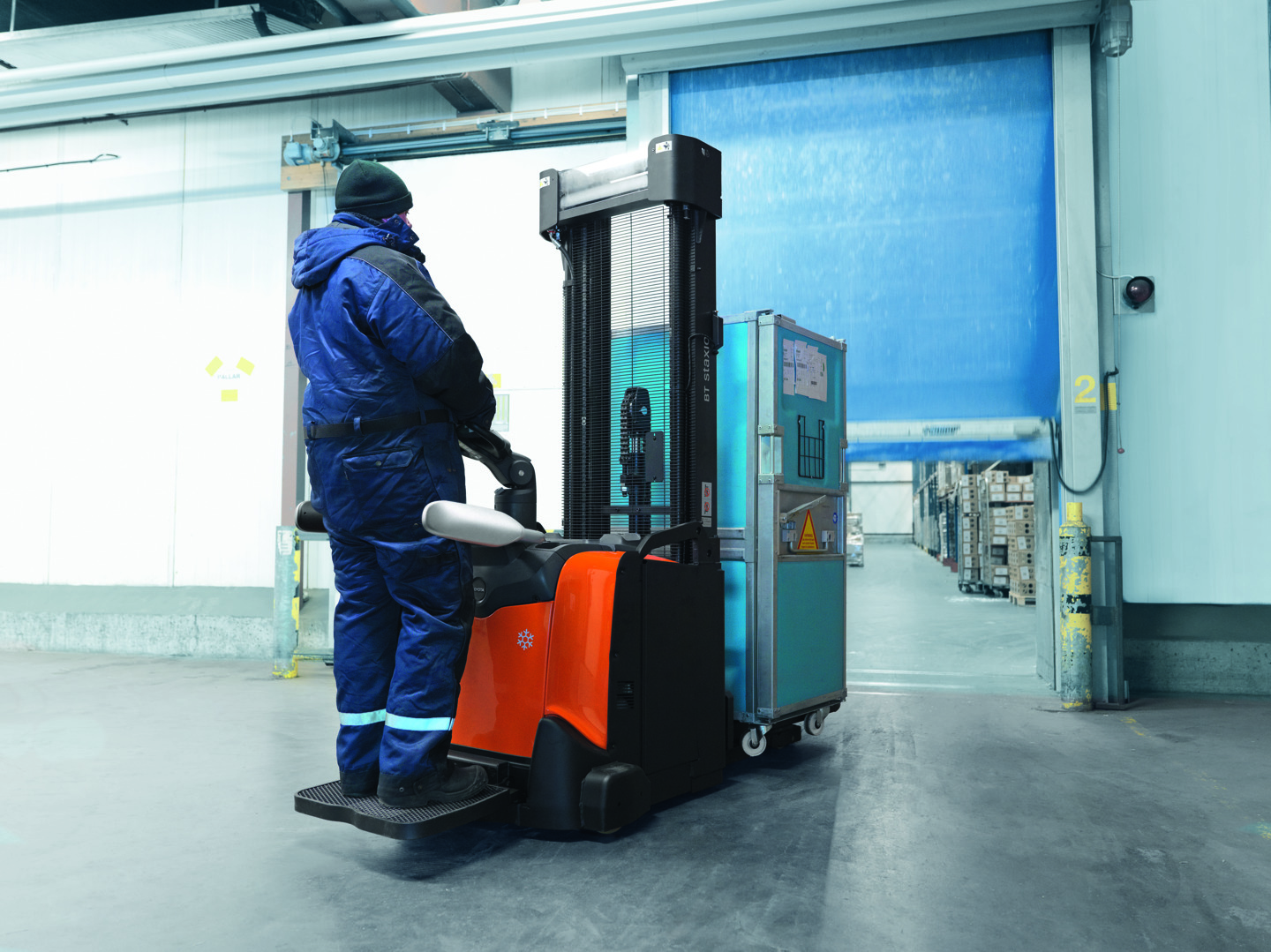 toyota-bt-staxio-p-series-spe160l-coldstore